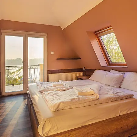 Mártoni * Szigetszentmárton